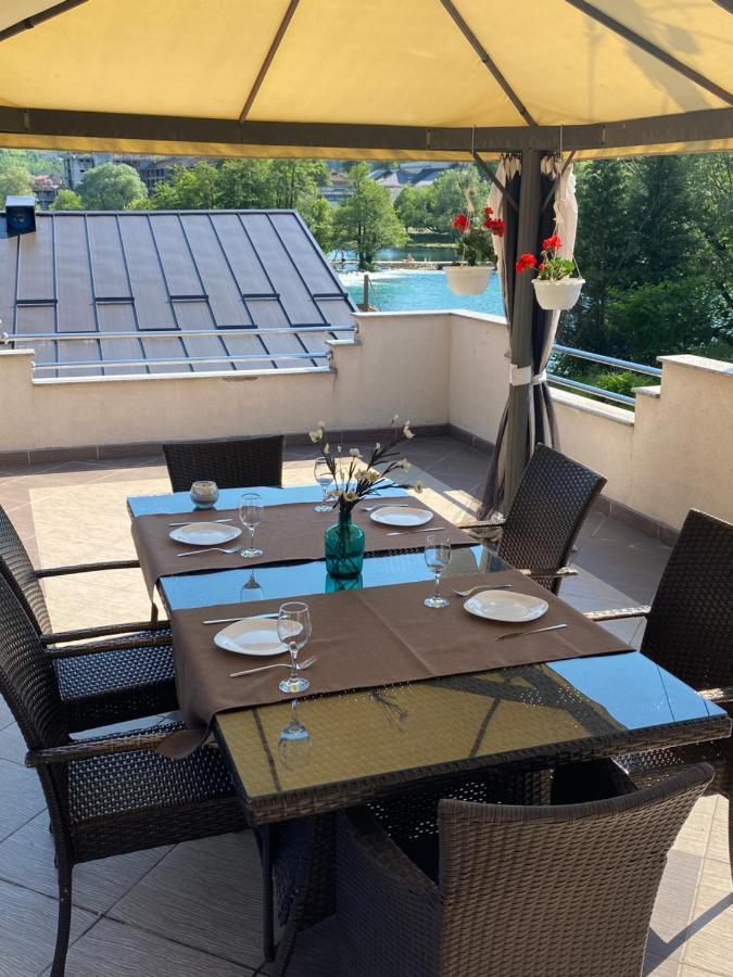 Apartman River Una Bihać Екстериор снимка