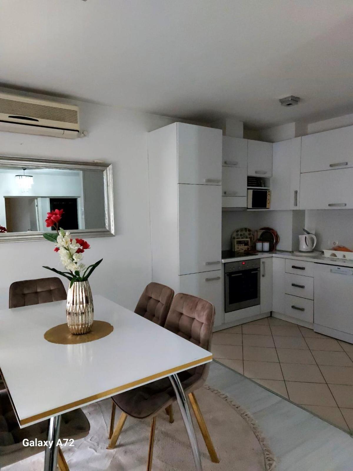Apartman River Una Bihać Екстериор снимка