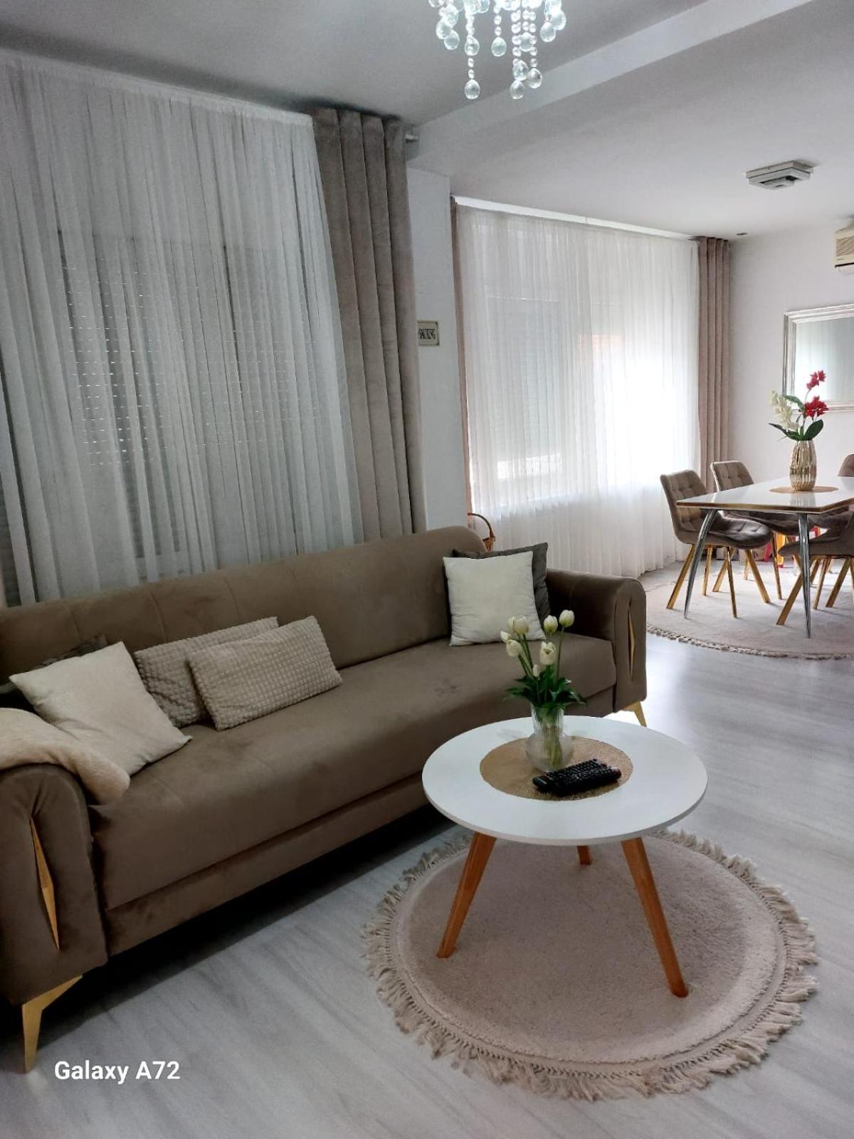 Apartman River Una Bihać Екстериор снимка