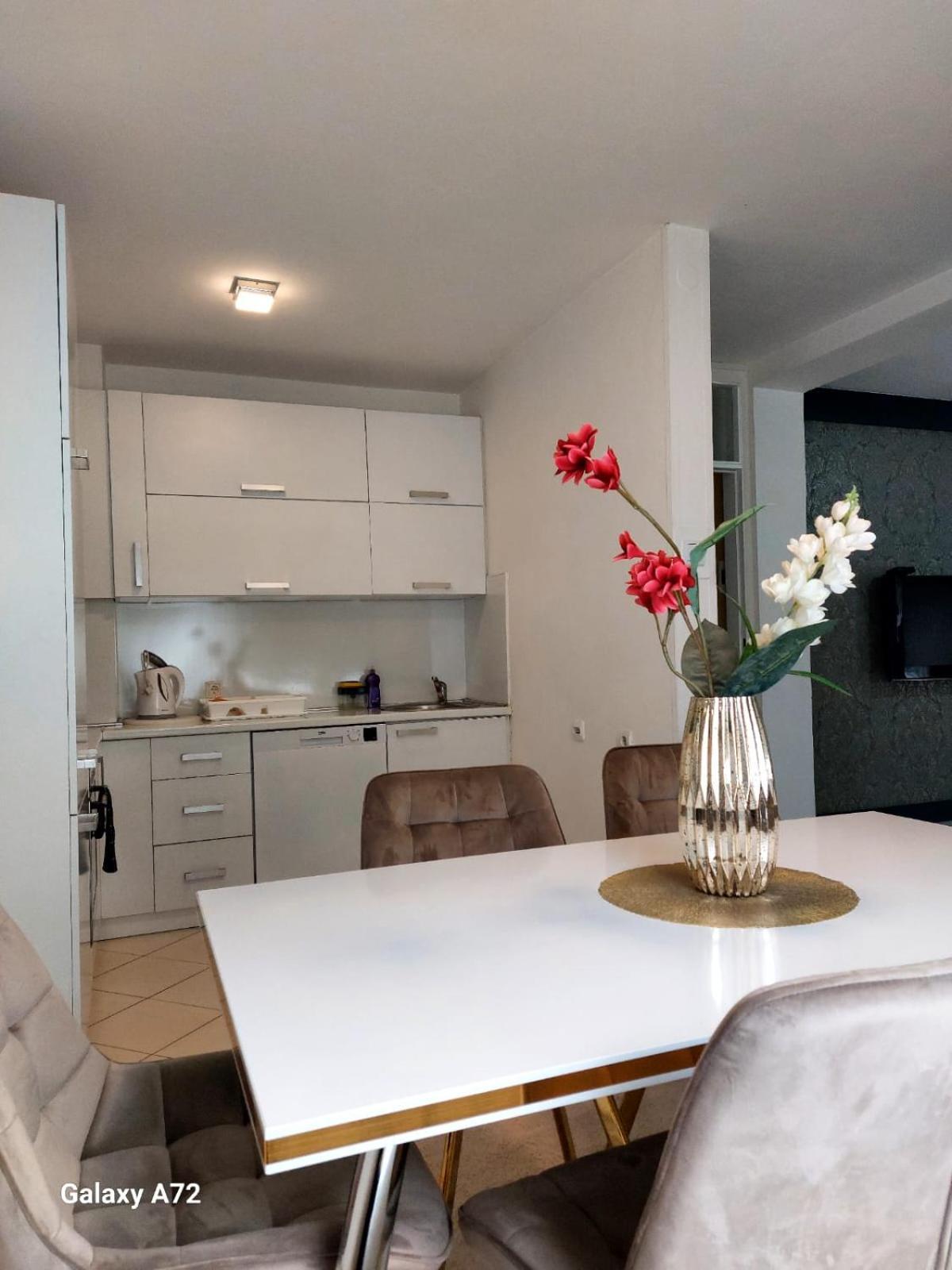 Apartman River Una Bihać Екстериор снимка
