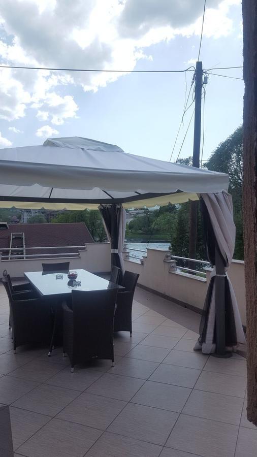 Apartman River Una Bihać Екстериор снимка